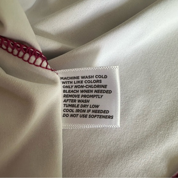 Lady Hagen Women’s Printed V Neck Short Sleeve Golf Polo Stretch Berry Size S - Picture 12 of 12